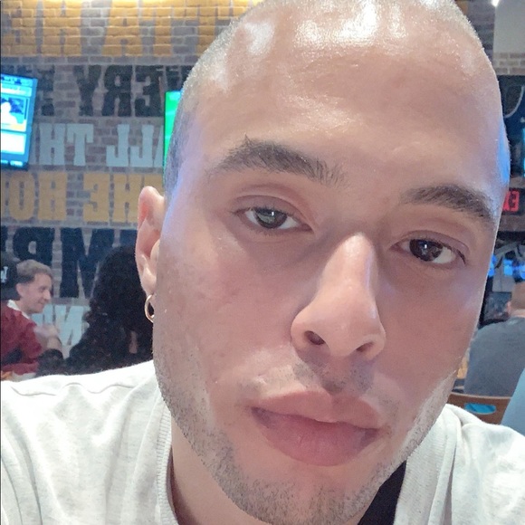 Meet your Posher, Jemar - Picture 1 of 1